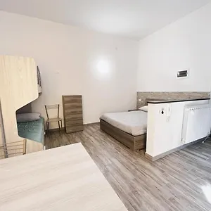 Appartement Monolocale Con Posto Auto, Levanto